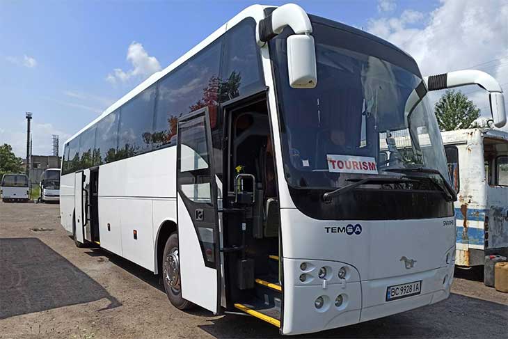 Оренда автобуса Львів Оренда автобуса на 57 місць ціна у Львові